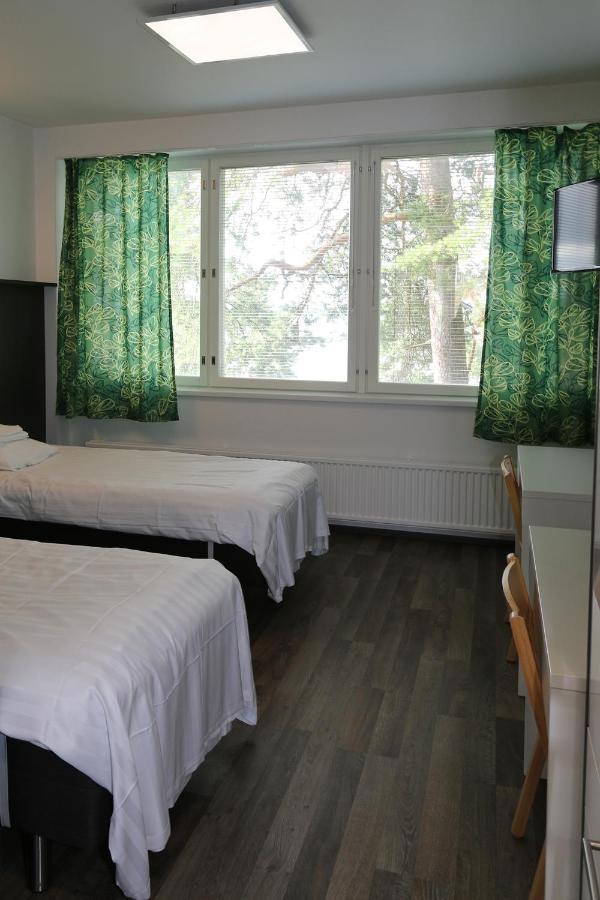 Varala Sports & Nature Hotel Тампере Екстериор снимка